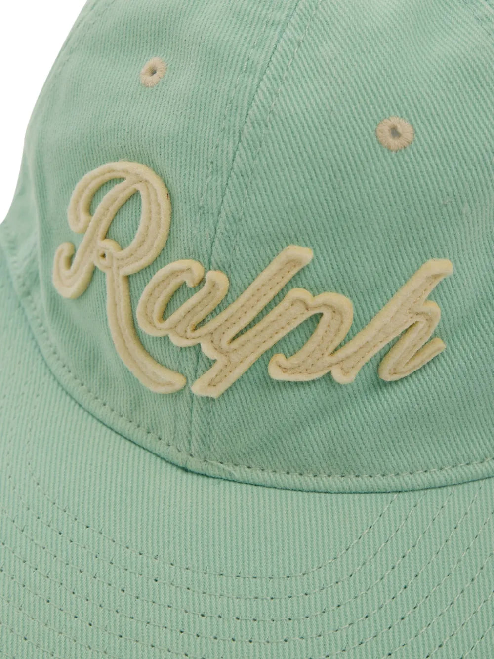 boné de beisebol de sarja