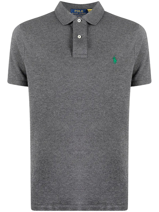 camisa polo de manga curta com patch de logotipo