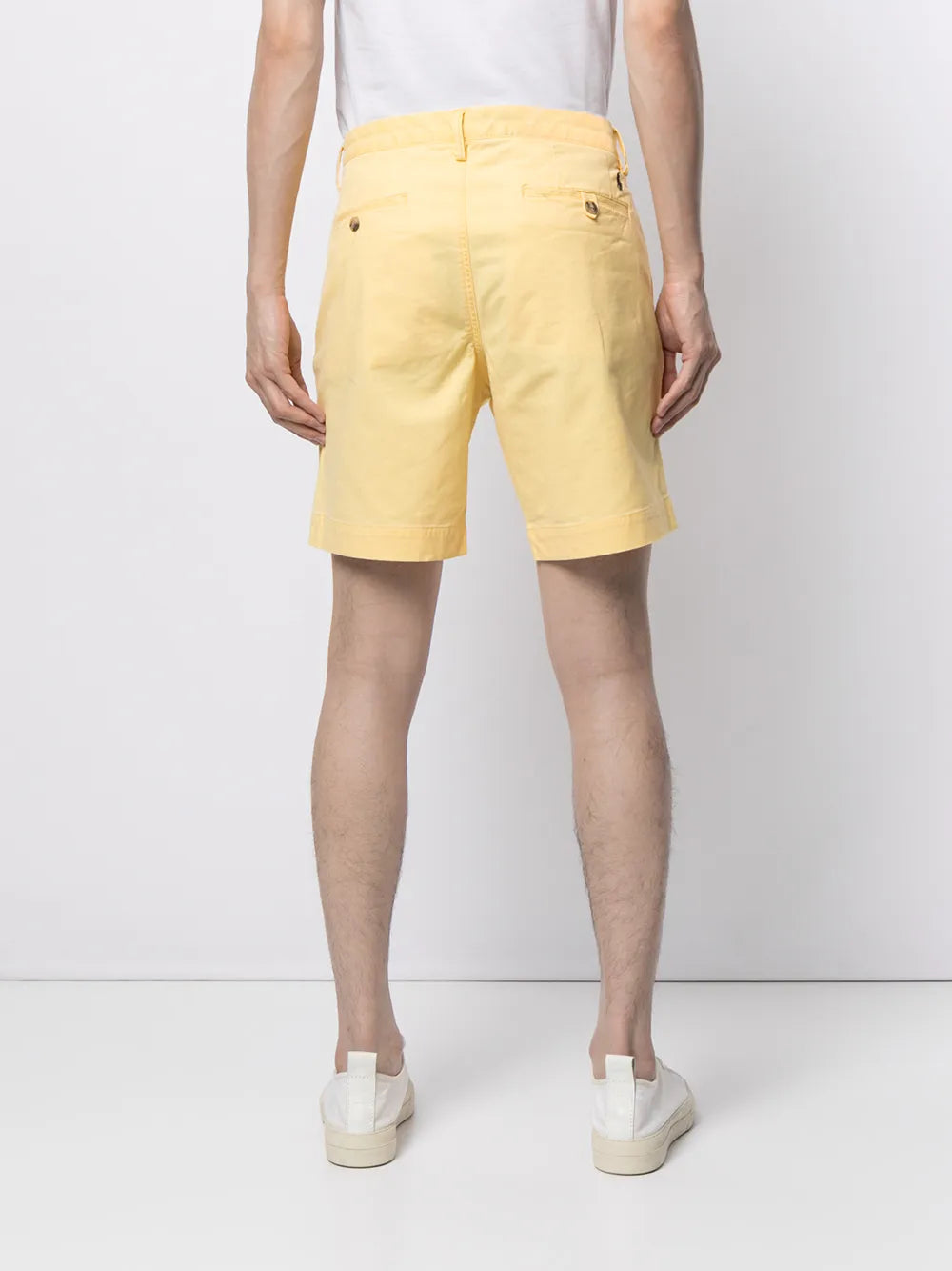 shorts chino de perna reta