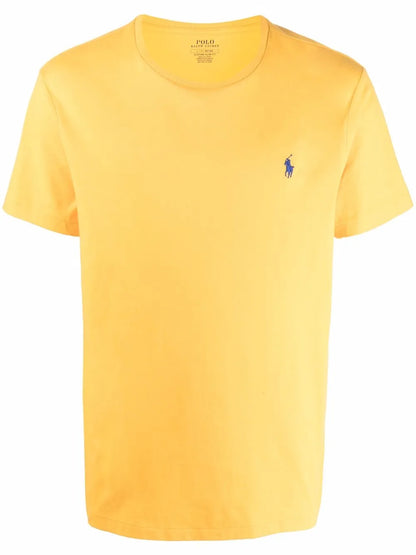 camiseta de manga curta com logotipo bordado