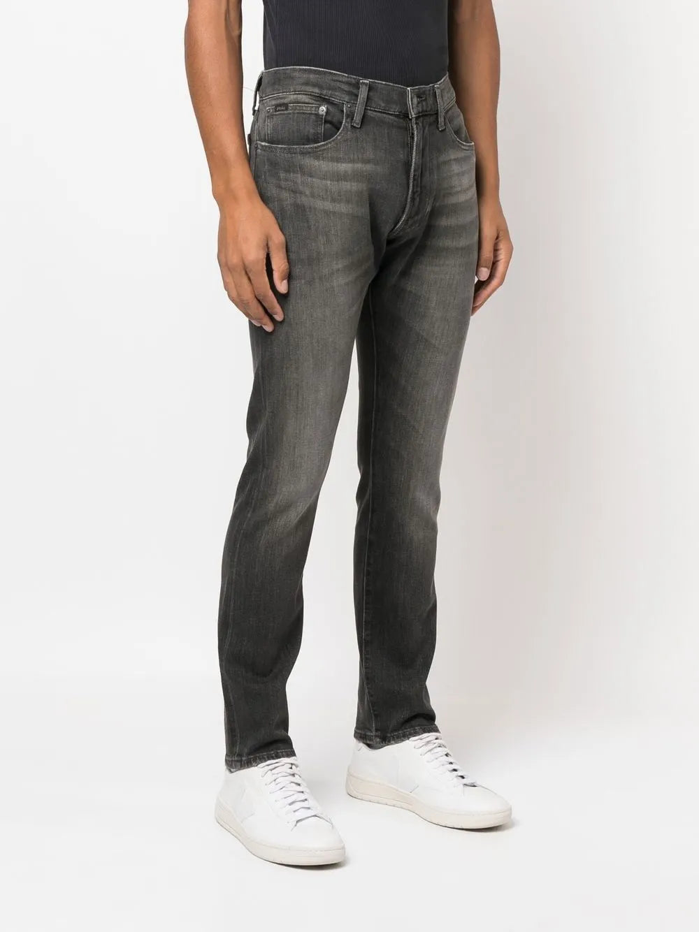 jeans de cintura baixa e corte slim
