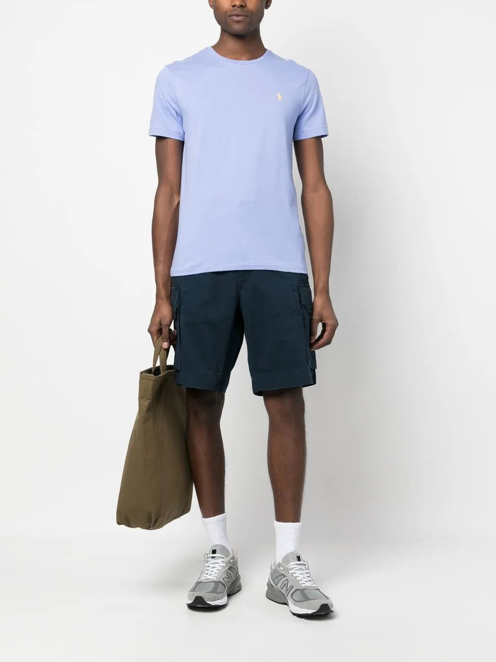 shorts cargo de algodão com patch de logotipo