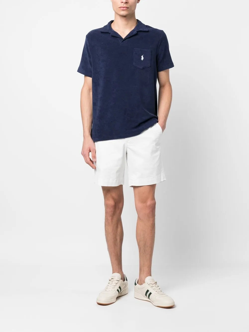 shorts chino com patch de logotipo