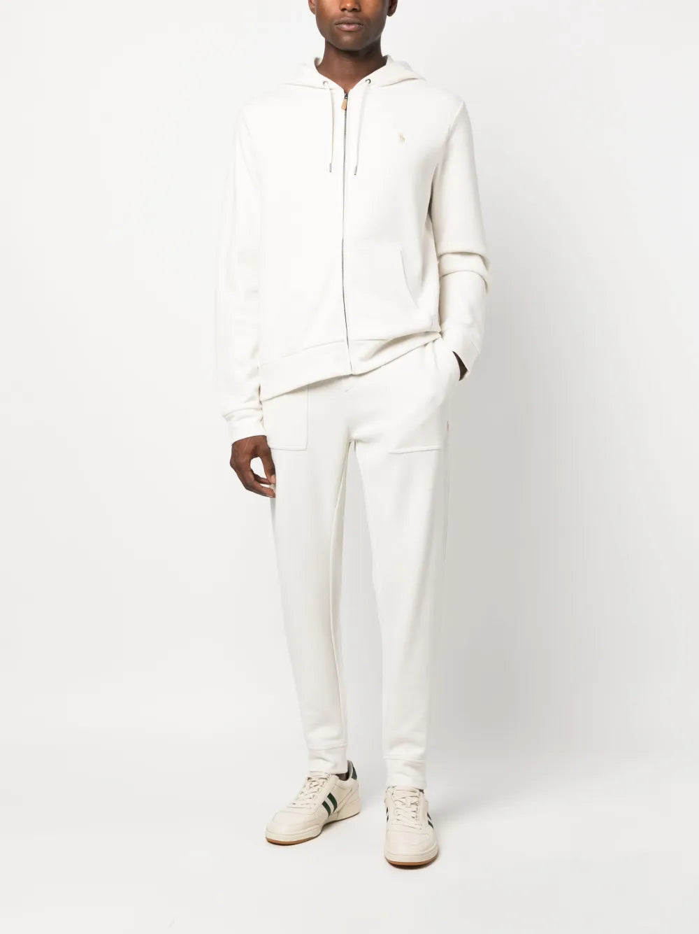 calças de moletom com cordão na cintura