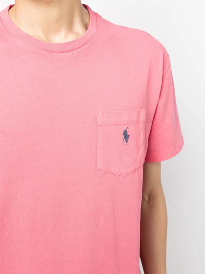 camiseta de manga curta com bordado