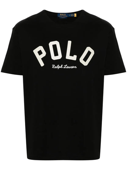 camiseta com aplique de logotipo