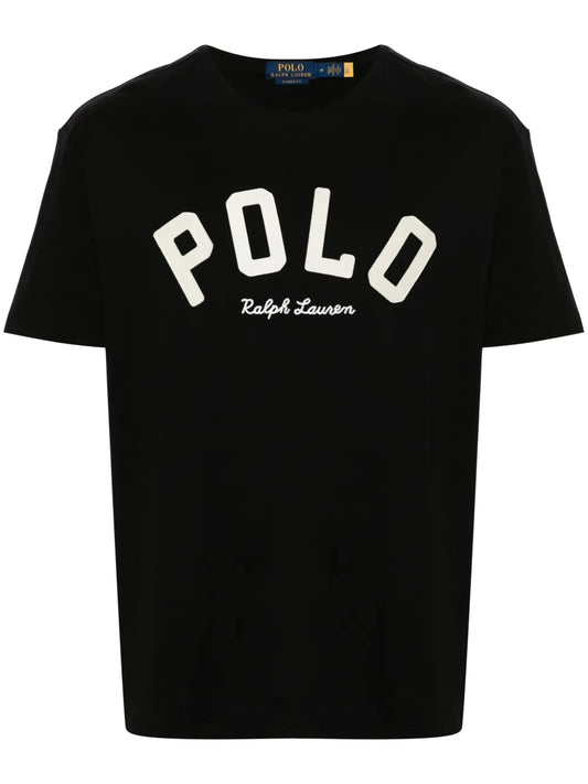 camiseta com aplique de logotipo