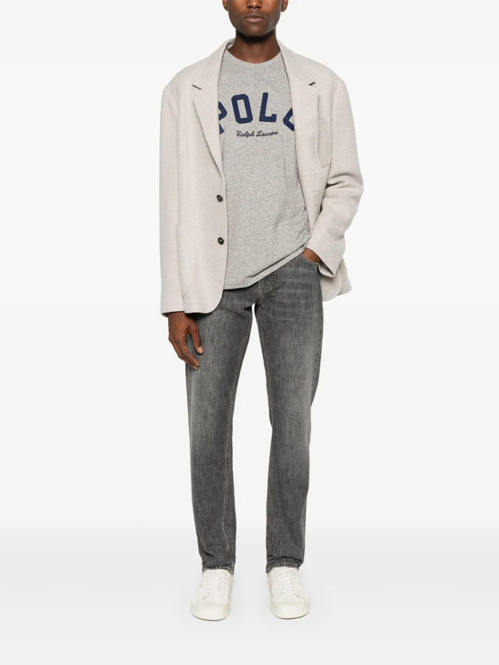 camiseta com aplique de logotipo