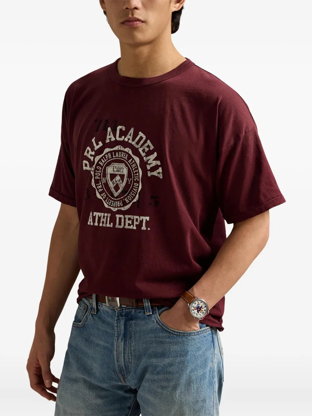 camiseta de gola redonda com estampa gráfica